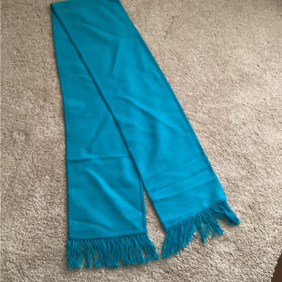 Montero Alpaca Wool Scarf - Picture 5 of 7